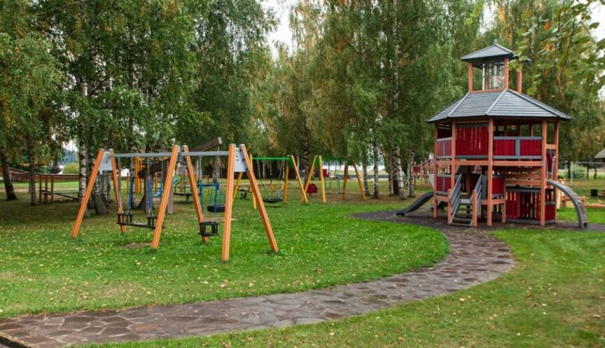 Детская площадка